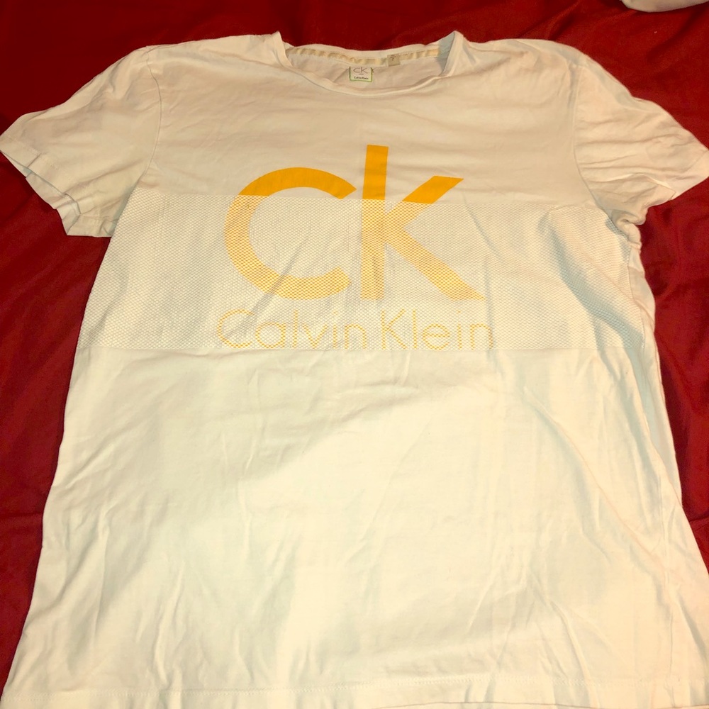 T shirt